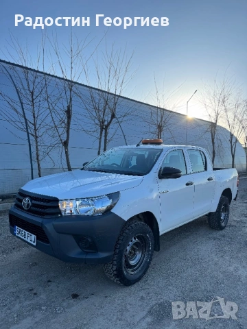 Toyota Hilux 2.4 2018, снимка 2 - Автомобили и джипове - 54289554