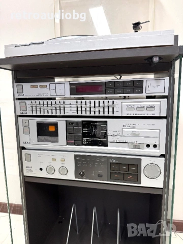 🔈Винтидж аудио сет AKAI - усилвател, дек, тунер, еквалайзер, грамофон и шкаф🔈, снимка 3 - Грамофони - 54167160