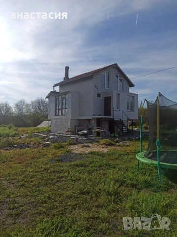 къща 30 км до морето!, снимка 2 - Къщи - 54547872