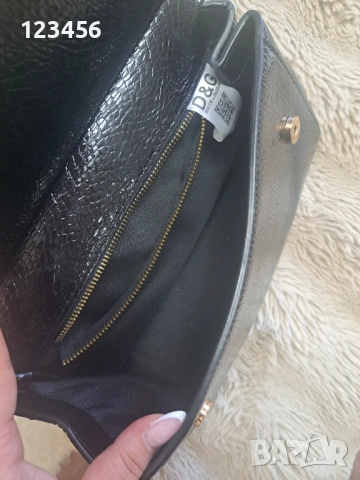 Нова хит чанта , снимка 2 - Чанти - 54113803