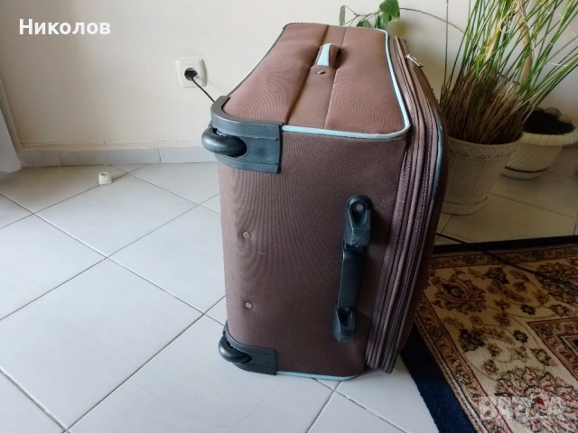 Куфар  "олекотен 3кг" 70/50/35см  "L.Lаmbertаzzi" "20€" Перфектен:+Доставка:, снимка 2 - Куфари - 54665448
