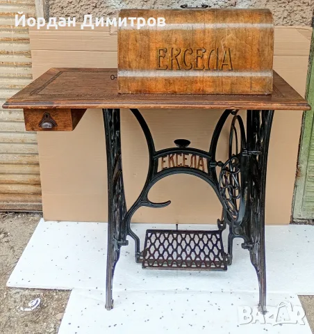 Крачна шевна машина , снимка 2 - Антикварни и старинни предмети - 55417864
