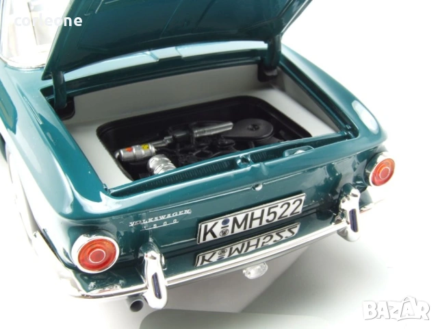 Volkswagen Karmann Ghia 1500 1963 - мащаб 1:18 на Norev моделът е нов в кутия VW, снимка 8 - Колекции - 54855189
