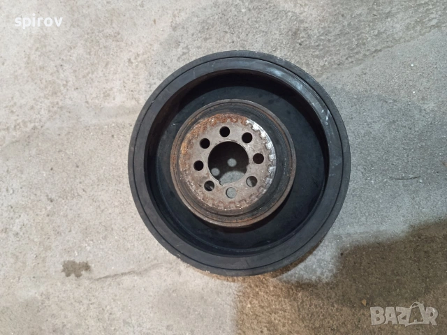 Демпферна шайба колянов вал VW Audi 2.5 TDI, снимка 2 - Части - 55159760