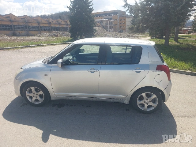 Suzuki swift 1,3 газ-бензин, снимка 4 - Автомобили и джипове - 54151885