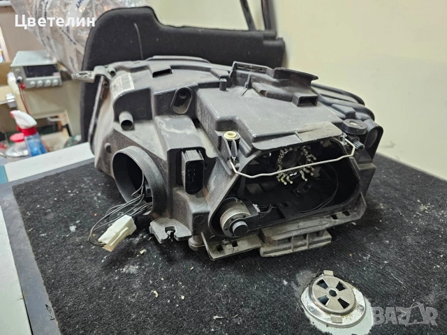 Десен фар Audi A5 8T desen far ауди а5, снимка 5 - Части - 54488386