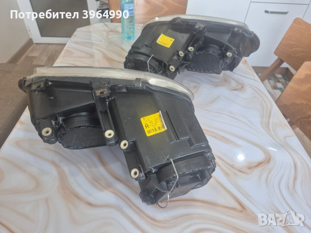 Оригинални фарове за WV Туаран и Кади, снимка 4 - Части - 55227398