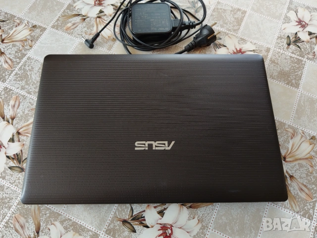 Лаптоп Asus K55A, снимка 2 - Лаптопи за дома - 54660830