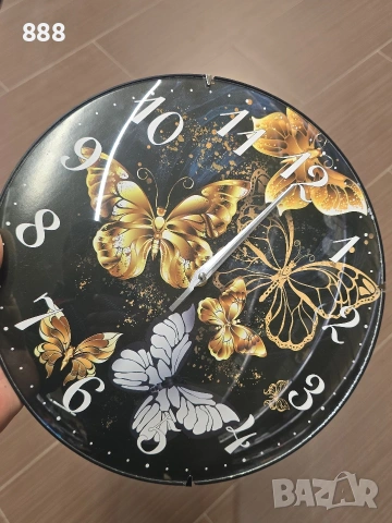 стенен часовник 