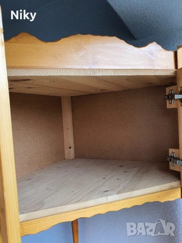 Висок ъглов тв.шкаф от масив , снимка 5 - Шкафове - 54026874