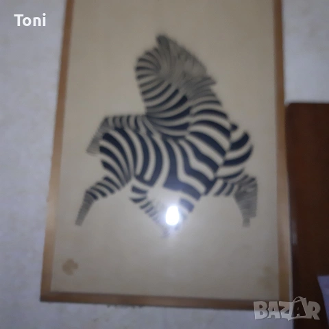 картина VICTOR VASARELY литография незнам дали е истинска , утре ще я взема , снимка 2 - Картини - 54400368
