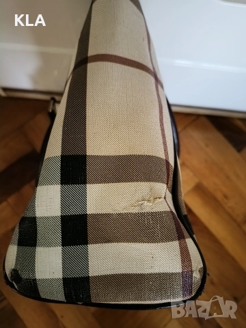 Оригинална чанта Burberry , снимка 7 - Чанти - 54943042