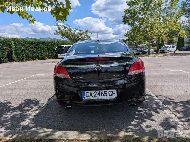Opel Insignia 2.0 turbo 4x4, снимка 4 - Автомобили и джипове - 55393155