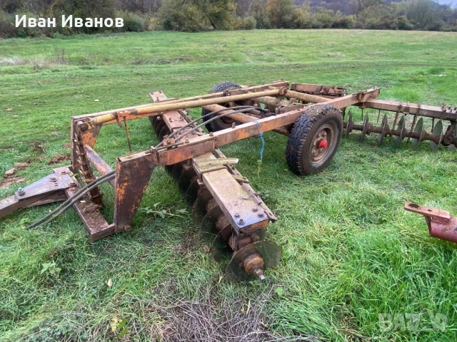 Дискова брана, снимка 2 - Селскостопанска техника - 54486974