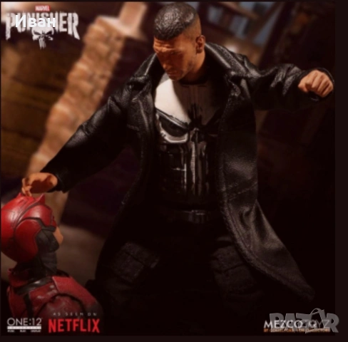 Mezco Toyz The Punisher / Наказателят от Netflix серияла, фигура на One:12, снимка 3 - Колекции - 54113413