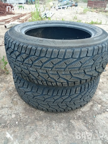 две нови гуми235/50 17 цола