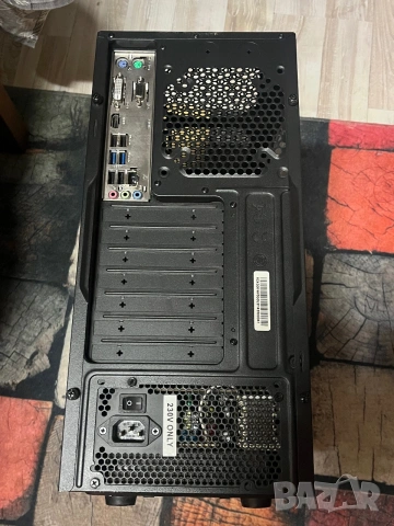 Настолен компютър Elite PC, снимка 4 - За дома - 55139904