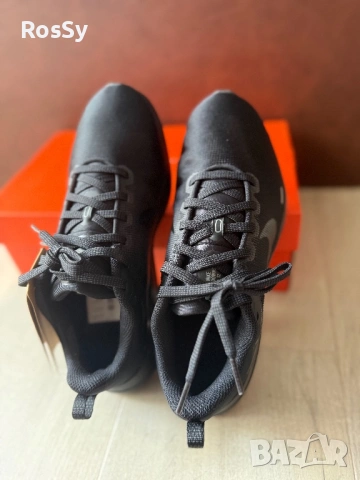 Дамски маратонки Nike Downshifter 12, снимка 2 - Маратонки - 54607379