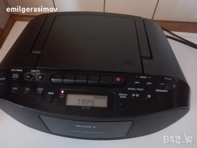 Радиокасетофон Sony и радио - часовник. , снимка 3 - Радиокасетофони, транзистори - 50492158