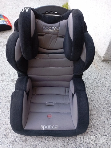 Sparco столче за кола 