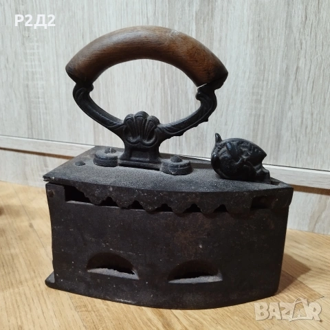 стара ютия на жар , снимка 2 - Антикварни и старинни предмети - 54056525