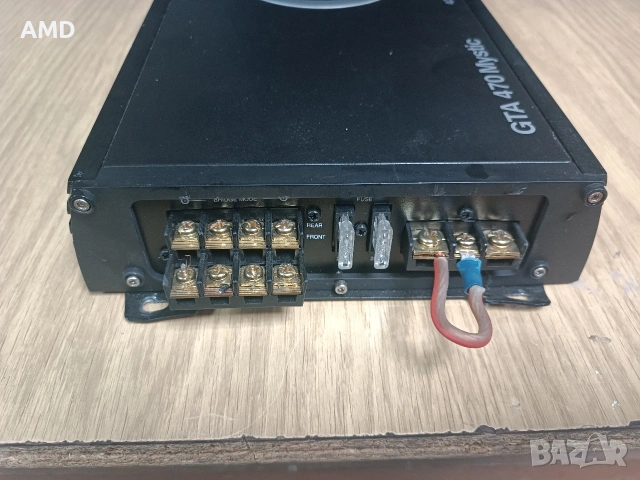 Авто усилвател Blaupunkt GTA 470 Mystic , снимка 3 - Ресийвъри, усилватели, смесителни пултове - 54896423