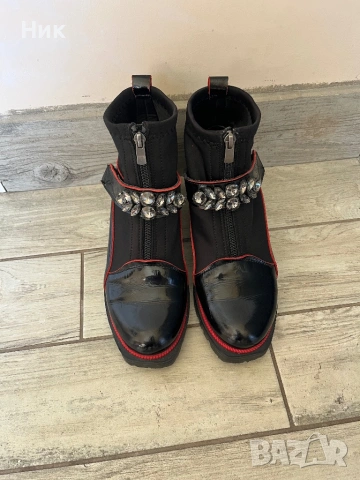 Стилни спортно-елегентни боти, снимка 2 - Дамски боти - 54242670