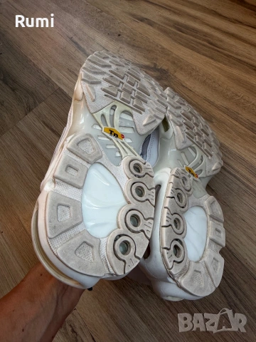 Оригинални маратонки Nike Air Max Plus! 40 н, снимка 8 - Маратонки - 54656950