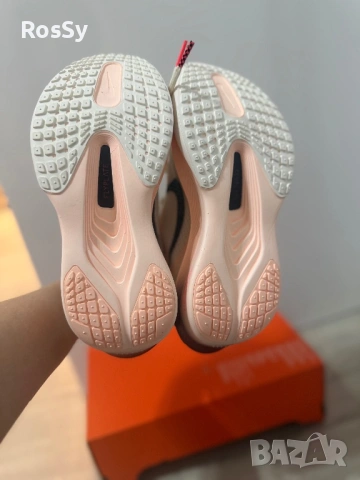 Маратонки Nike zoom fly 6, снимка 7 - Маратонки - 54543988