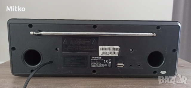 Радио TechniSat 370 CD BT, DAB +, FM, снимка 7 - Радиокасетофони, транзистори - 54732095