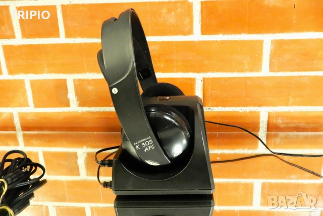Слушалки AKG T 305AFC, снимка 4 - Слушалки и портативни колонки - 54839870
