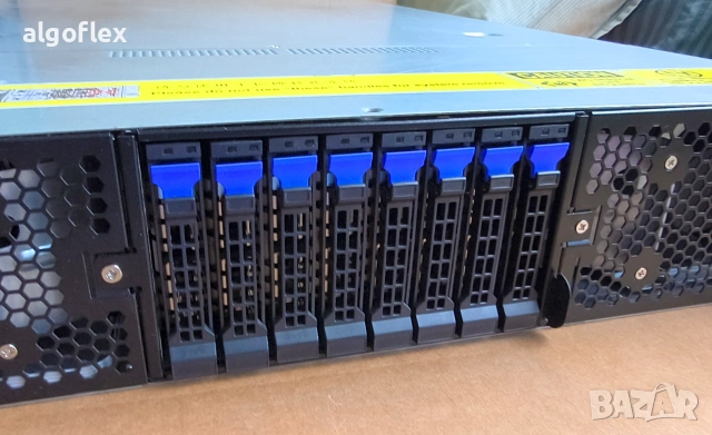 Сървър Gigabyte G291-281 8SFF 2U 2*Gold 6138 64GB 4*Tesla P100/16GB, снимка 2 - Работни компютри - 55188912