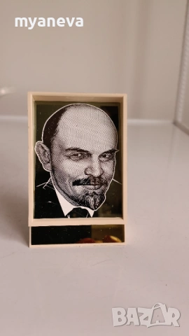 Портрет на Владимир Ленин от СССР, патриотичен руски настолен дисплей. 