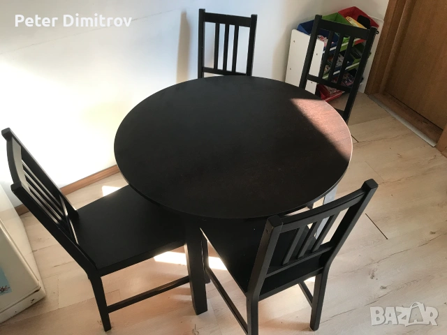 Маса със столове от Икея