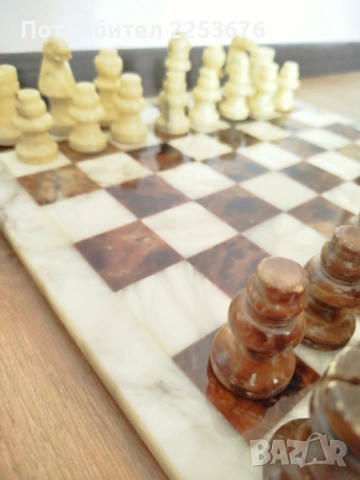 Луксозен комплект шах от естествен камък (Мраморен Оникс), снимка 3 - Шах и табла - 55166296