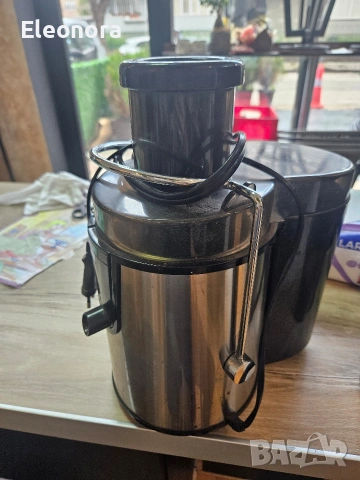 Сокоизстисквачка Sapir, работеща, снимка 2 - Сокоизстисквачки и цитрус преси - 54007319