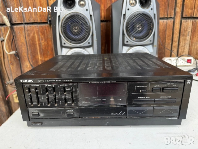 Усилвател Philips av755