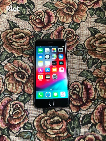 Продавам iPhone 6