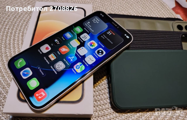 Като нов ! Apple iPhone 12 white 64gb кутия кабел 2 протектора 4 кейса, снимка 2 - Apple iPhone - 54624969