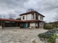 Къща с двор. Намира се на 24км. от Трявна , снимка 1
