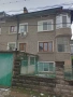 продавам етаж от тухлена къща с гараж до басейна, снимка 2