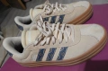 Дамски кецове Adidas, снимка 1