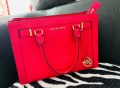 Оригинална Michael Kors Selma / Saffiano чанта, снимка 1