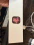 MEV74MP/A Apple Watch Series 11 46mm
Rose Gold AILB SB M/L GPS има
дрьскотини в екрана, снимка 2