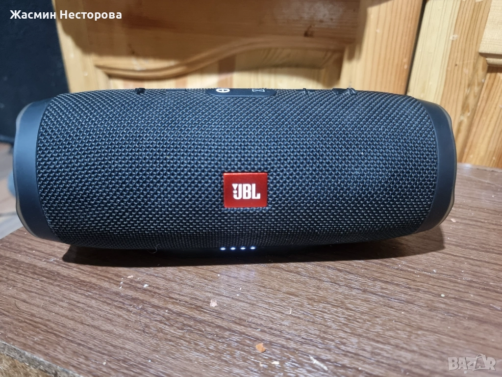 Jbl charge 3 здрав за части, снимка 1