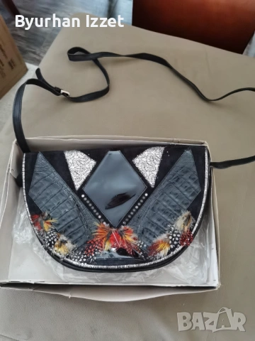 Дамска чанта тип клъч, снимка 2 - Чанти - 54053986