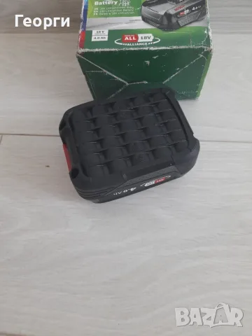 Батерия Bosch 4 ah, снимка 3 - Винтоверти - 55342966