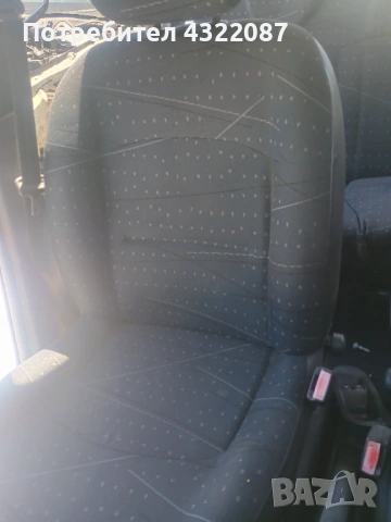  Седалки / Салон  4/5 врати Рено Клио 2 1.5 ДЦИ 65к.с 2003г. / Renault Clio 2 1.5 DCI , снимка 4 - Части - 54492421