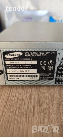 DVD SAMSUNG, снимка 3 - Плейъри, домашно кино, прожектори - 51456315