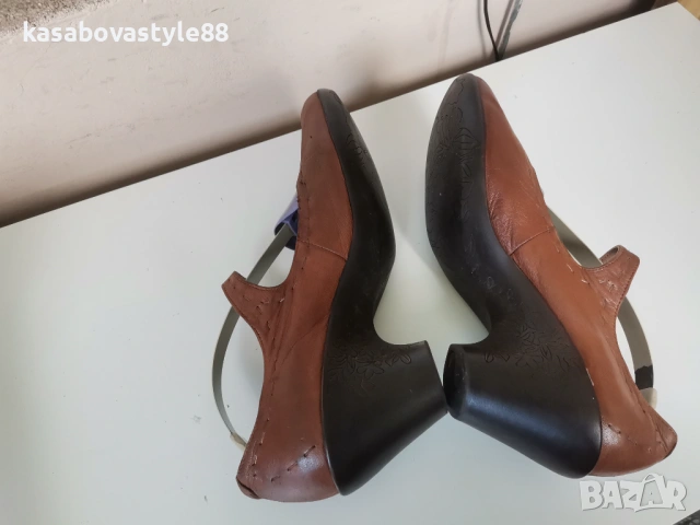 Обувки Camper 40  н. Естесвена кожа , снимка 11 - Дамски ежедневни обувки - 54541553